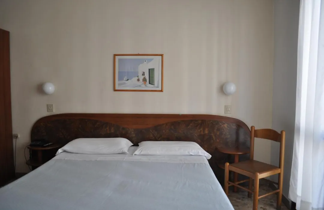 Hotel Cecile-1